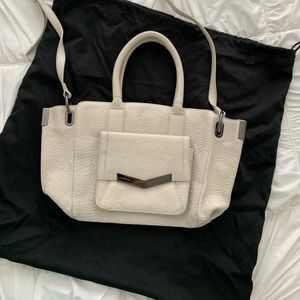 Times arrow bag